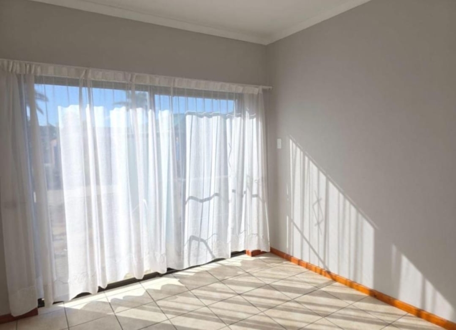 3 Bedroom Property for Sale in Despatch Central Eastern Cape